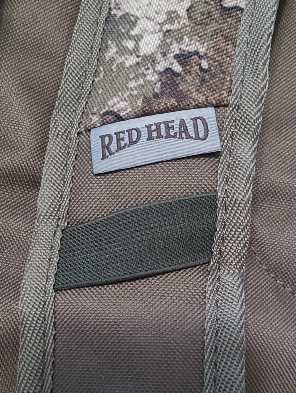 RedHead Camo Backpack - Picture 3 of 10